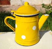 Cafetière émaillée jaune pois blancs 0,5 L utile et décorative