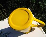 Cafetière émaillée jaune Chocolat Banania: la célèbre marque en émail éclatant