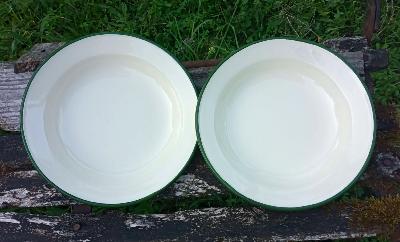 2 assiettes émaillées ivoire Hidden Cabin déco cuisine émail et cetera