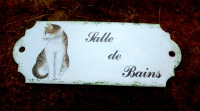 Plaque porte salle de bains émaillée Chat, plaque émail et cetera