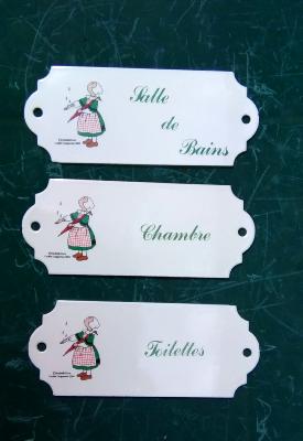 3 plaques émaillées bécassine toilettes bains chambre émail et cetera