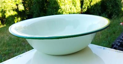 Ancienne cuvette émaillée objet traditionnel grande taille émail vert pâle