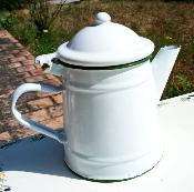 Cafetière émaillée unie blanche, vaisselle émaillée vintage