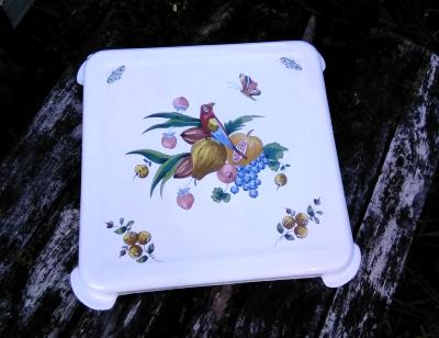 Dessous de plat émail oiseaux: accessoire déco cuisine modèle années 60