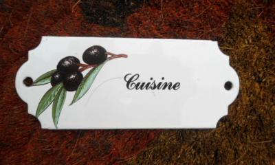 Plaque émaillée cuisine Olives noires, plaque de porte vintage émail et cetera