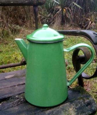 Cafetière émaillée Vintage verte tous feux 1,5L: cafetière décorative émail véritable