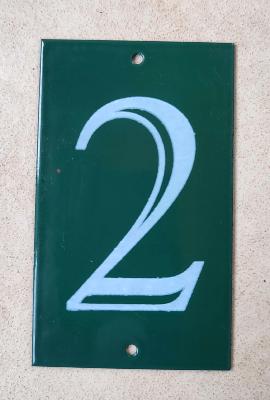 Petite plaque émaillée numéro de maison N° 2 vert émail et cetera