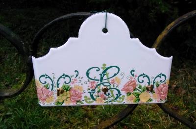 Porte clés mural vintage émaillé motif fleur, accroche torchon