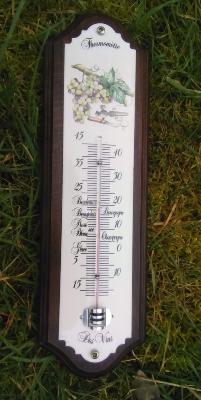 Thermomètre émaillé cave raisin, plaque émaillée déco sur bois 33 cm