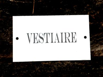 Plaque émaillée Vestiaire, plaque décorative émail blanc à l'ancienne