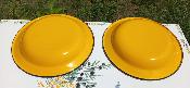 2 assiettes émaillées jaunes Banania vaisselle émaillée vintage