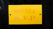 Plaque émaillée Sonnez, plaque émail jaune de qualité made in France