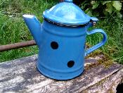 Cafetière émaillée bleue à pois, vaisselle émaillée déco cuisine vintage