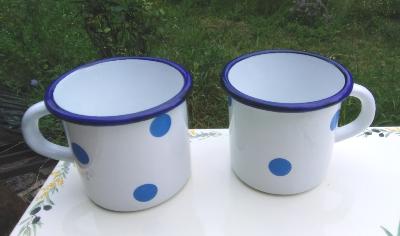 Mug émaillé pois bleus, lot de 2 tasses émaillées , vaisselle extérieure