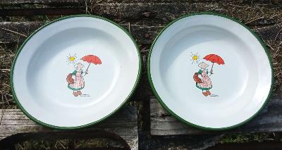 2 assiettes émaillées Bécassine parapluie vaisselle extérieure incassable