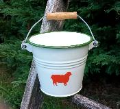 Petit seau émaillé animaux de la ferme frise décorative idée cuisine déco