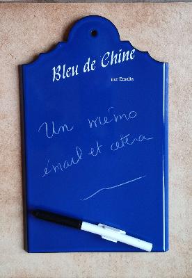 Pense bête émaillé bleu, tableau aide mémoire émail de qualité